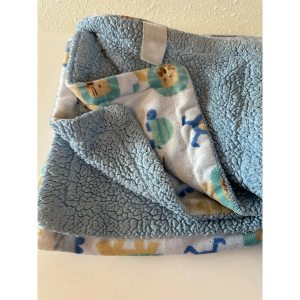 Luvable Friends Baby Blanket Safari Blue Monkey Lion Alligator Turtle Sherpa